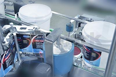 5加侖大桶智能貼標(biāo)機(jī)