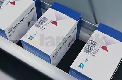 落地式智能貼標(biāo)機(jī)