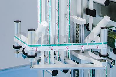 標簽卷自動拼接裝置