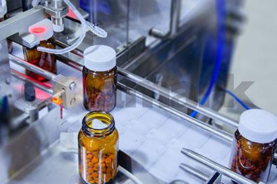 回轉(zhuǎn)式智能旋蓋機(jī)