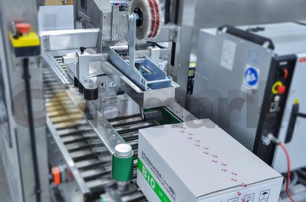 開裝封箱一體機(jī)