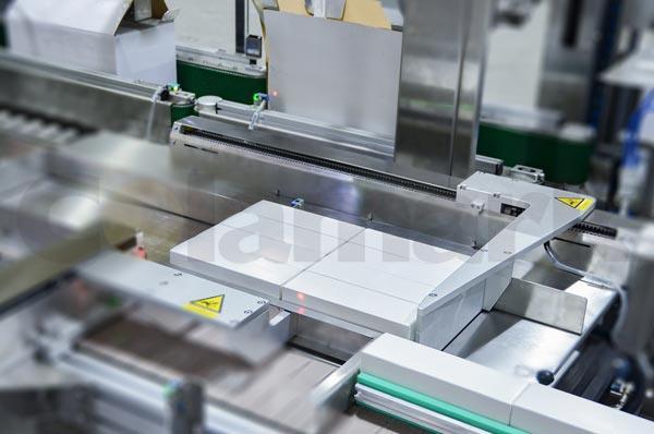 立式智能開(kāi)裝封箱一體機(jī)