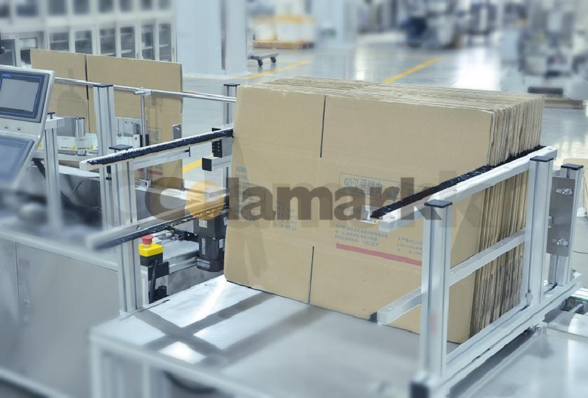 高效便捷的紙箱貼標機，后段包裝的利器